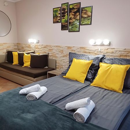 Bambusz Apartman Дьюла Экстерьер фото